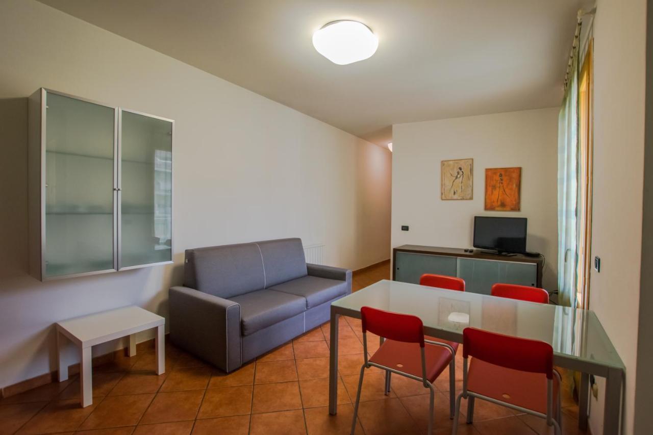אלסנדריה Residence Corso Monferrato מראה חיצוני תמונה
